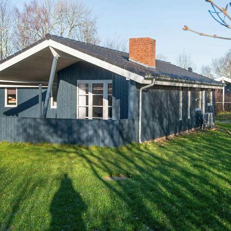 8 Person Holiday Home In B Rkop Egeskov  Esterno foto