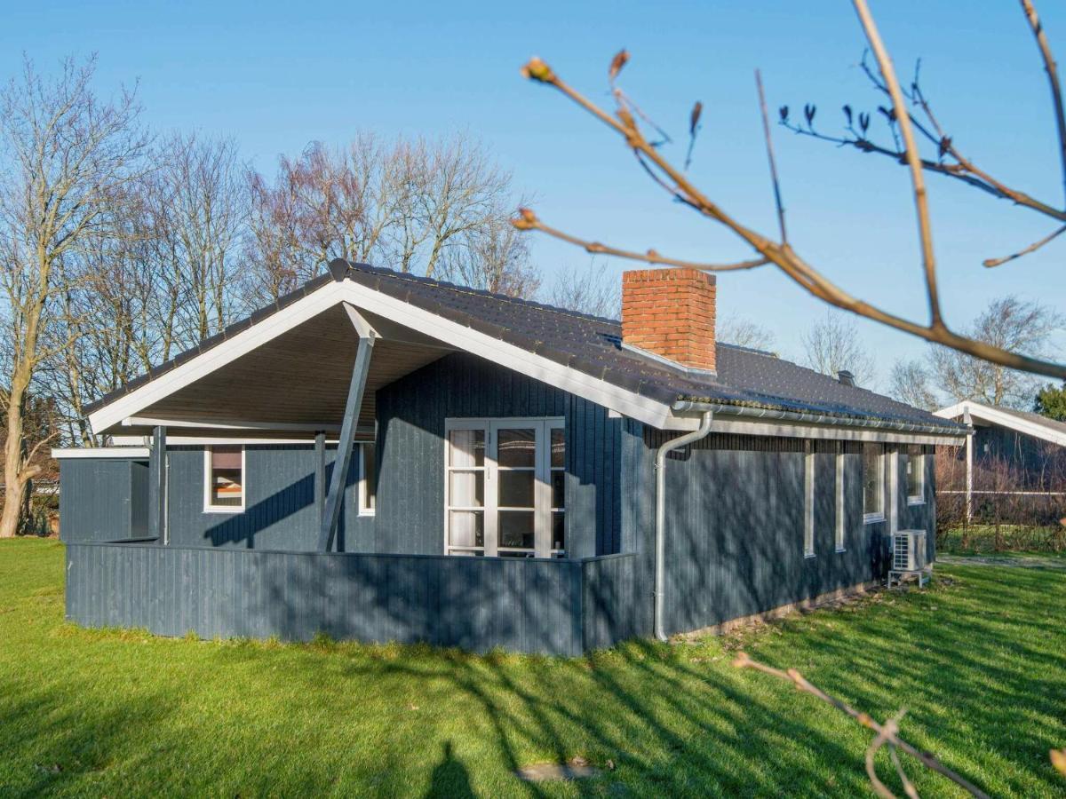 8 Person Holiday Home In B Rkop Egeskov  Esterno foto