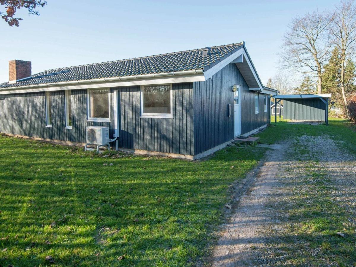 8 Person Holiday Home In B Rkop Egeskov  Esterno foto